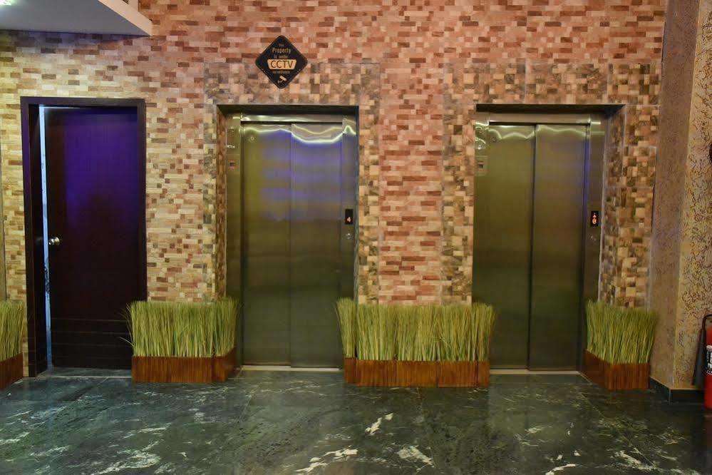 Hotel Oyo Premium Railway Station Patna Patna  Esterno foto